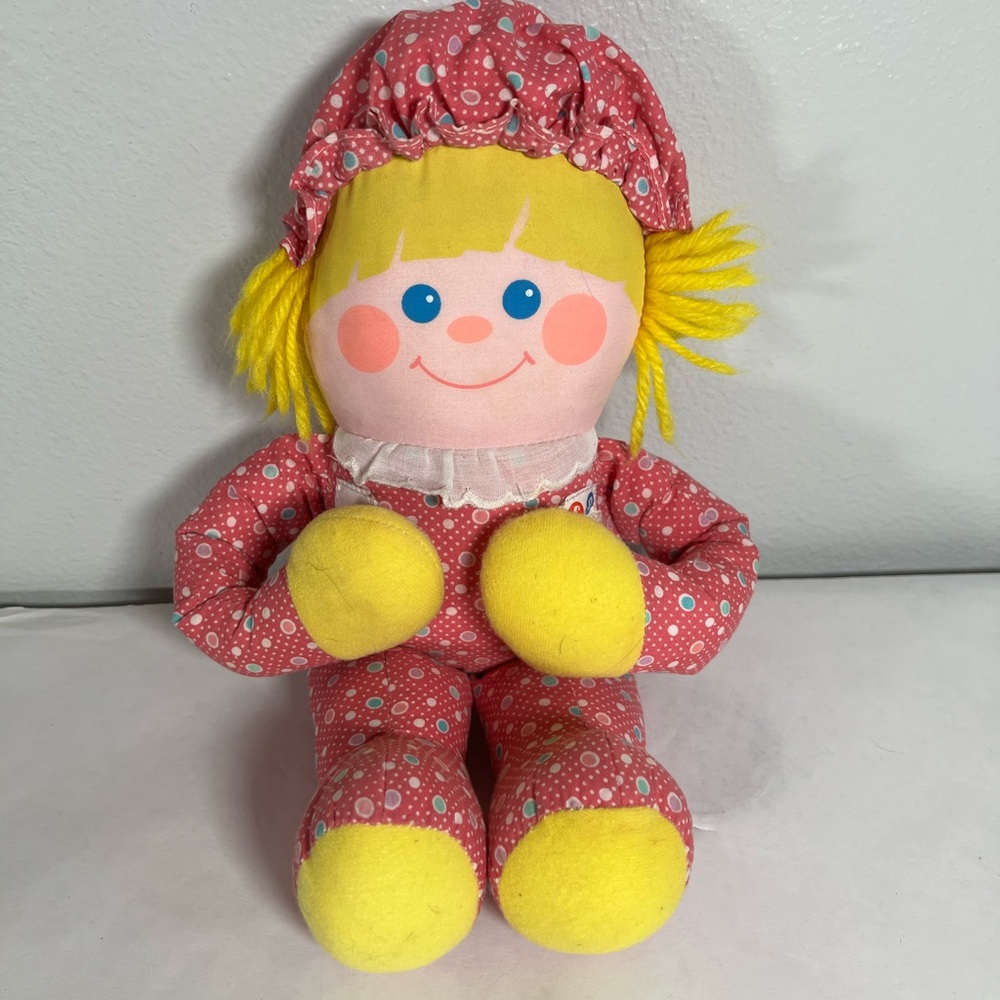 Vintage 1984 Fisher Price crib friends